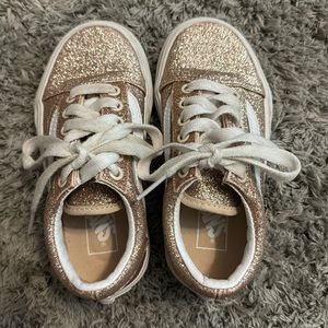 Vans Kids Sneakers in Glittery Gold and White